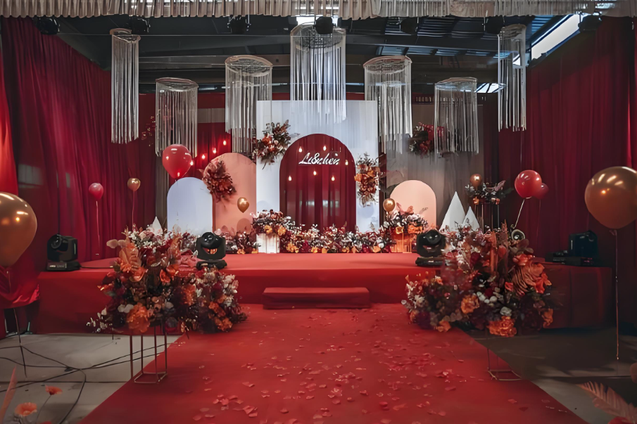 【活动策划案例】浪漫红系主题宴会布置 · 典礼/庆典活动案例